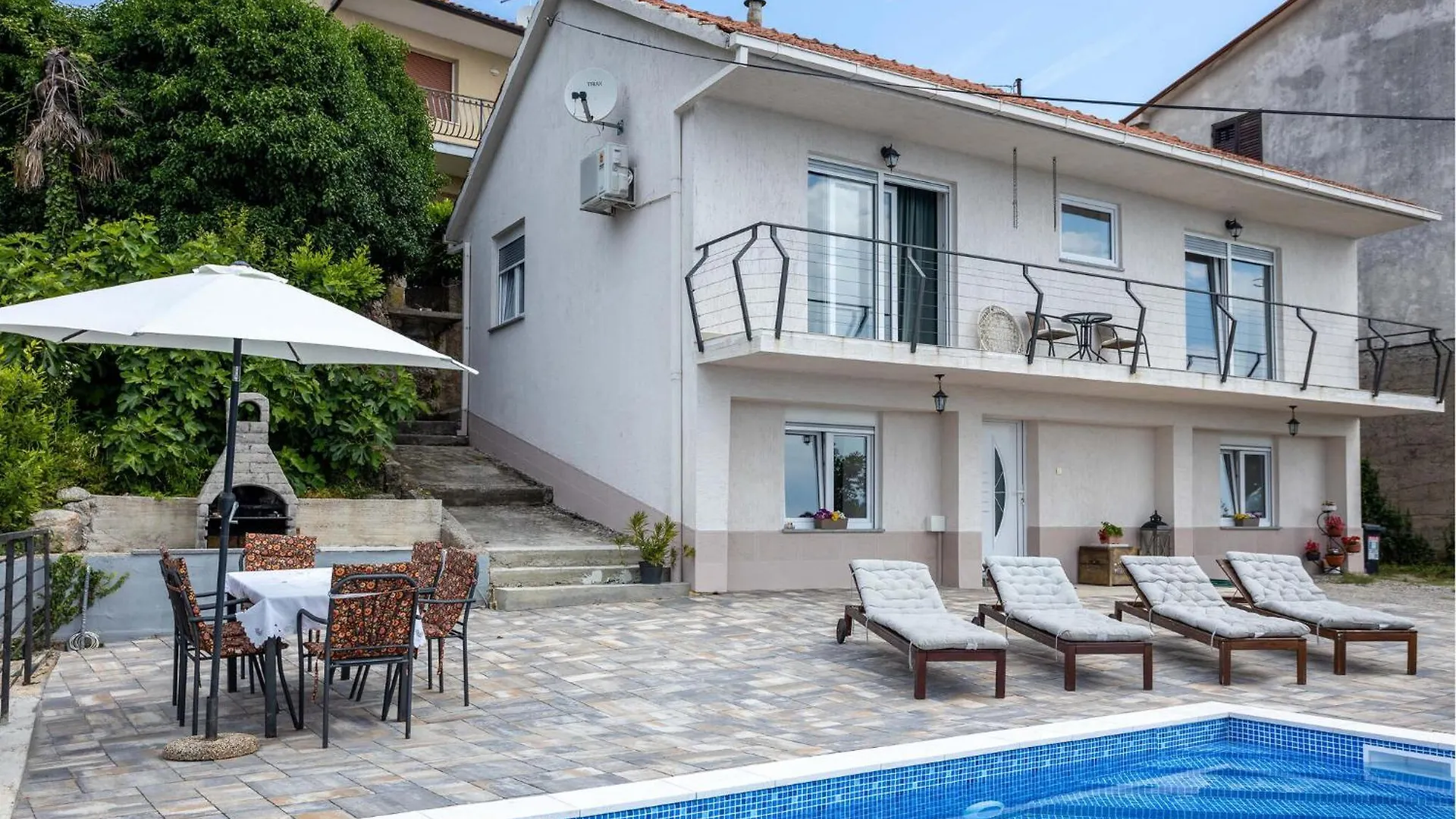 Cozy Home In Bregi With Wifi Breza